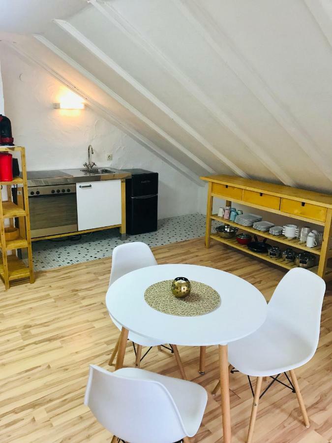 In Direkter Naehe Zur Uniklinik Homburg Apartment